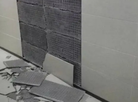平顶山市瓷砖空鼓维修公司分享下平顶山市墙砖松动维修的知识